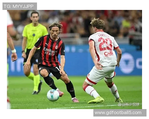 AC米兰重振雄风再度出发追寻欧洲巅峰荣耀之路