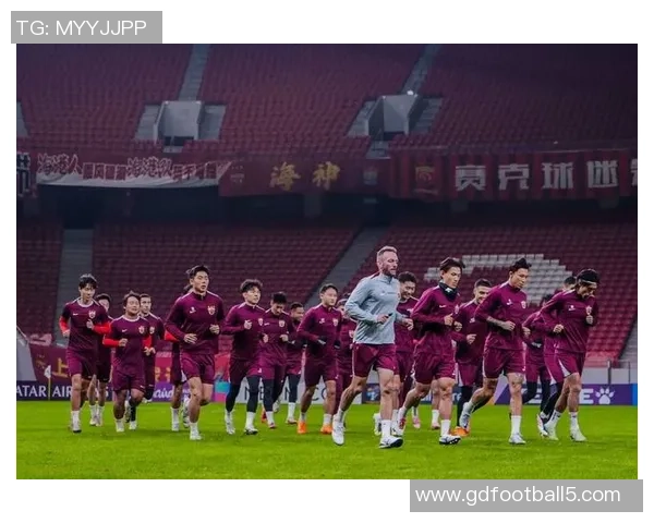 上海海港奋勇拼搏打造亚洲顶级足球劲旅引领中国职业联赛新风貌