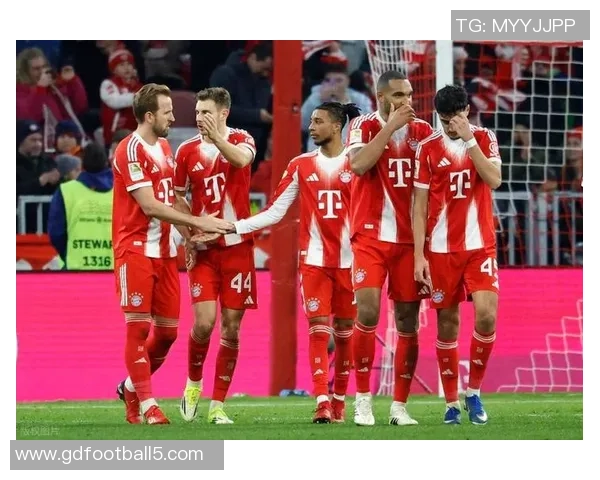 拜仁鏖战莱比锡巅峰对决再燃德甲冠军悬念引爆全场 拜仁鏖战莱比锡巅峰对决再燃德甲冠军悬念引爆全场